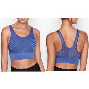 Victoria’s Secret Seamless Sports Bra